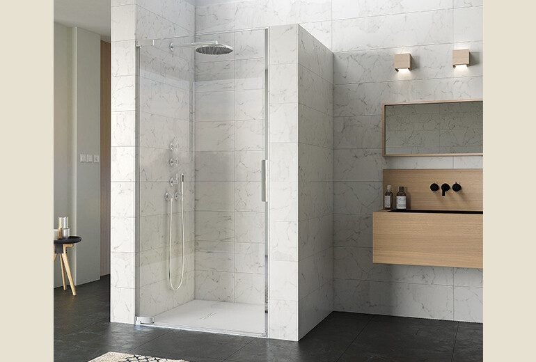 Parois de douche et portes de douche Kinedo