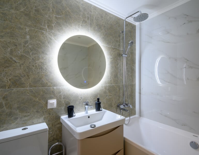 salle de bain miroir